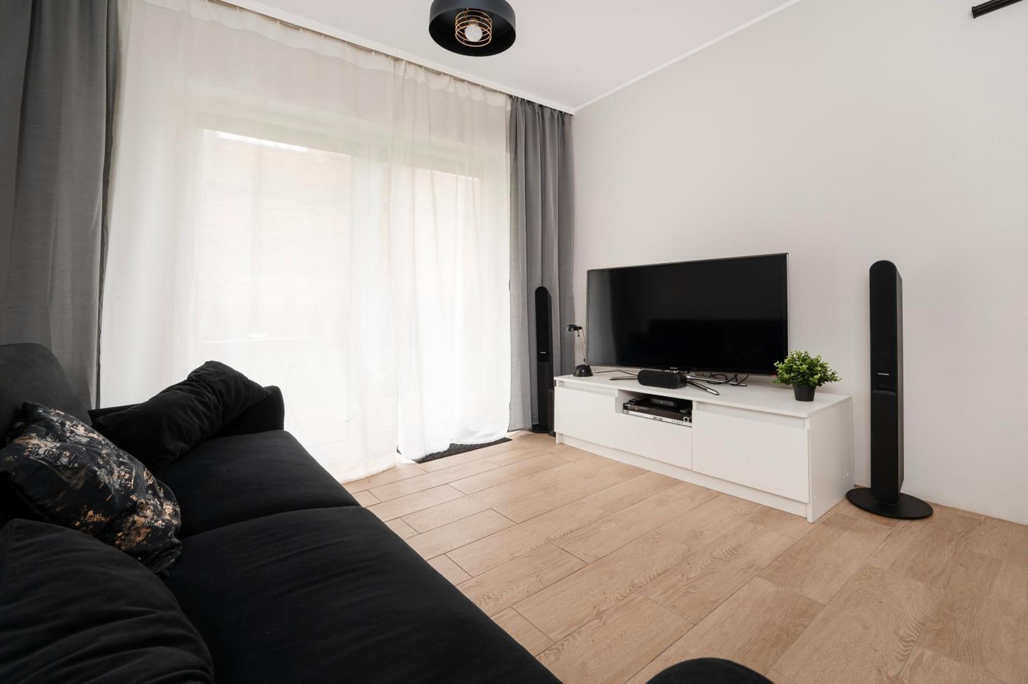 Hideaway Apartment - Terrace With Garden & Parking- By Rentujemy Łódź Zewnętrze zdjęcie
